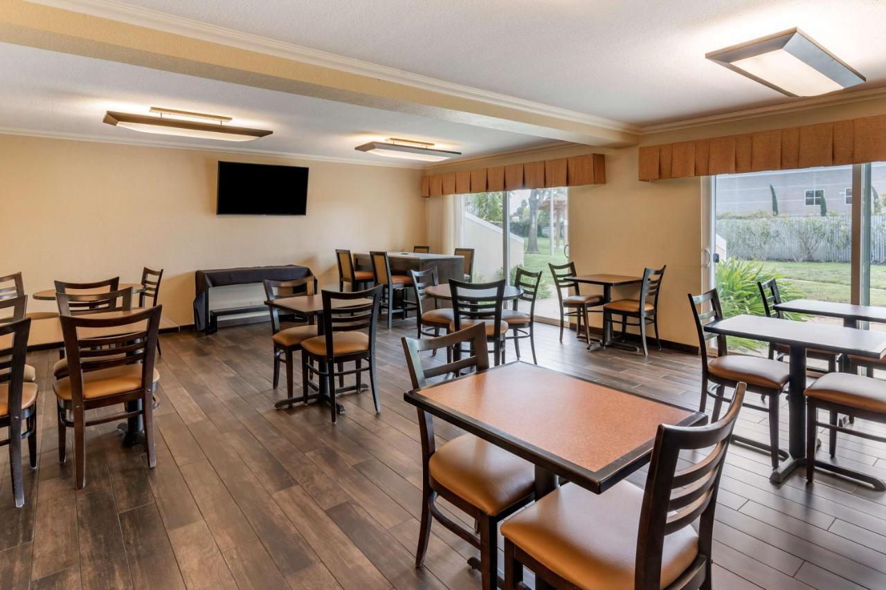 Best Western Plus Garden Court Inn Фримонт Екстериор снимка