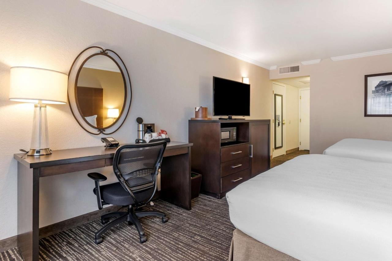 Best Western Plus Garden Court Inn Фримонт Екстериор снимка